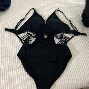 Traje de baño negro